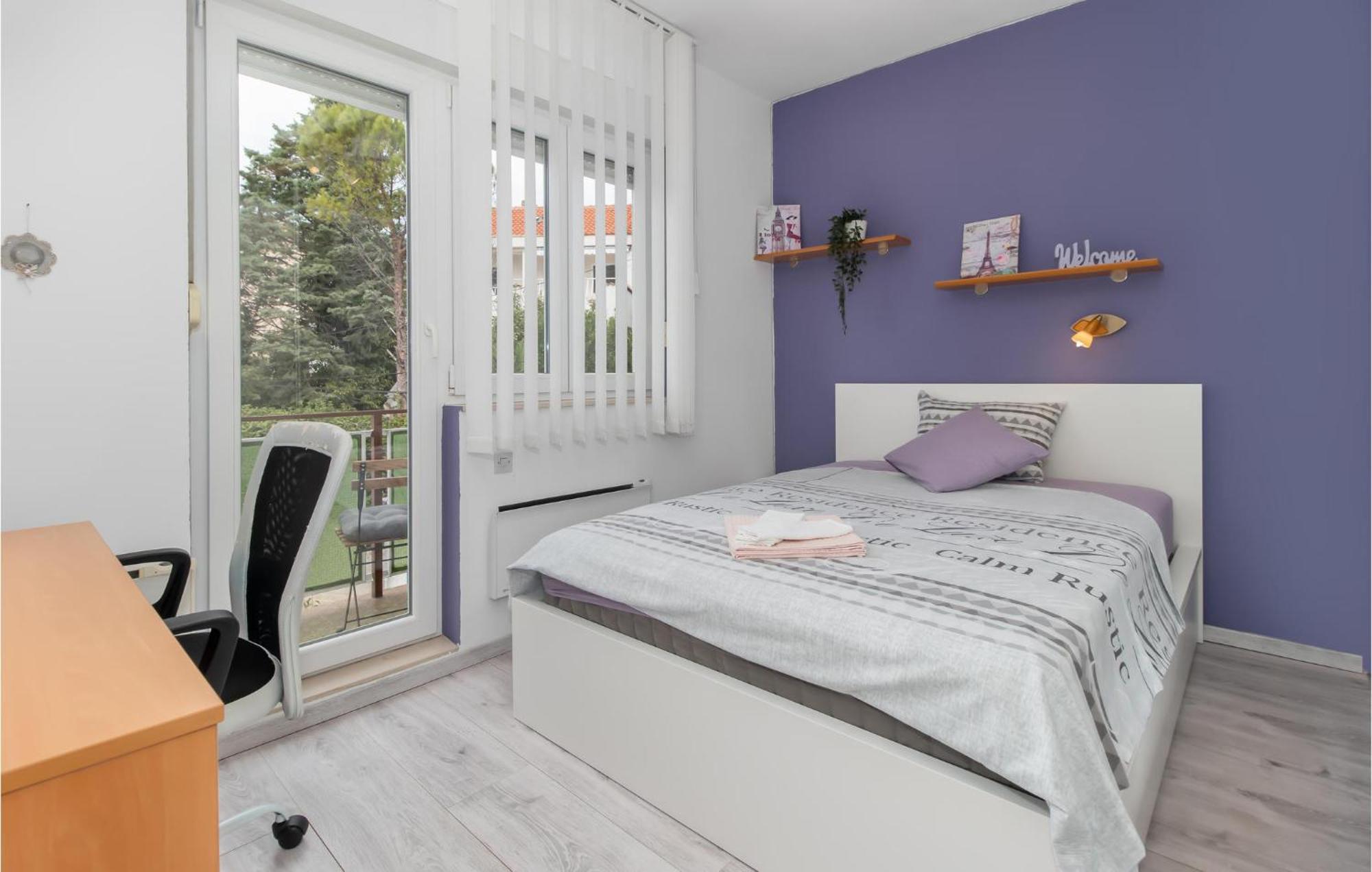 Beautiful Apartment In Crikvenica With Jacuzzi Eksteriør bilde